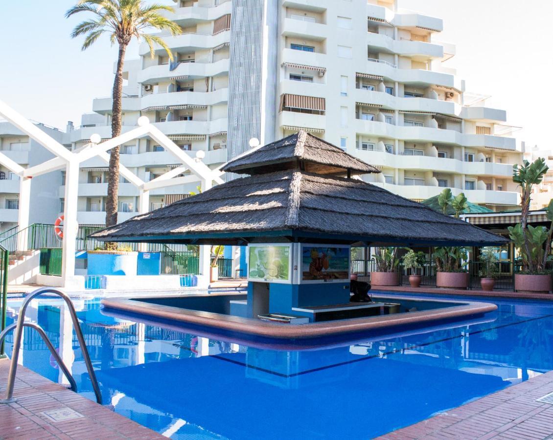 Benal Beach Suite, Parque Acuatico Y Vistas Al Mar بينالماذينا المظهر الخارجي الصورة