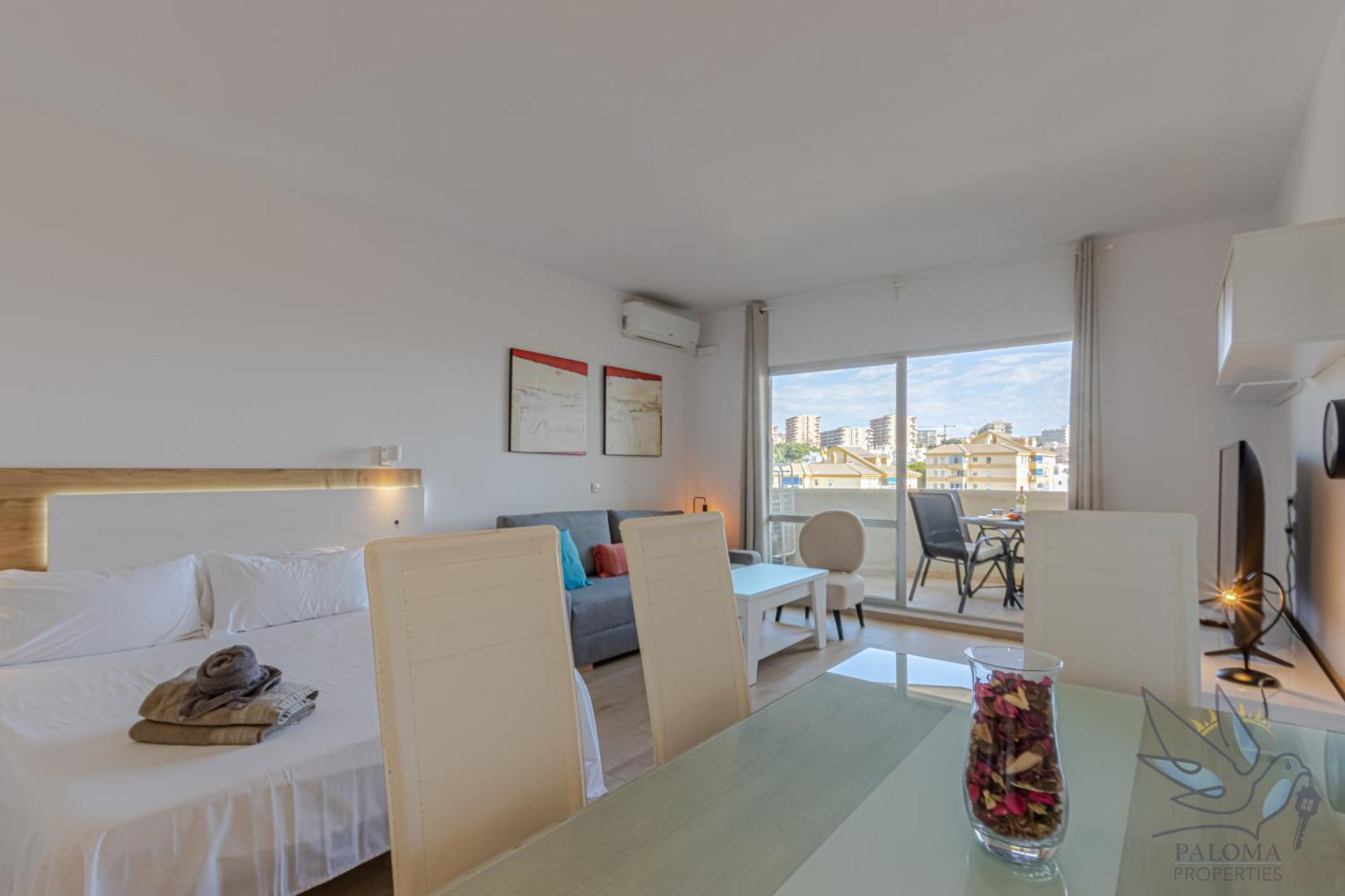 Benal Beach Suite, Parque Acuatico Y Vistas Al Mar بينالماذينا المظهر الخارجي الصورة